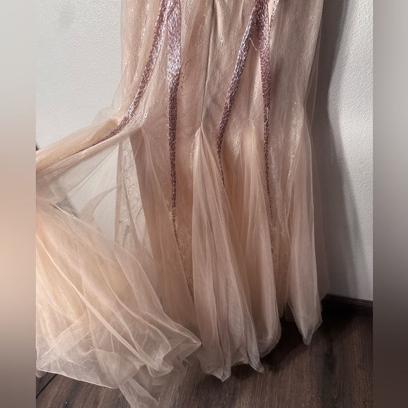 NWT Fancy dress prom dress wedding guest dress size 14 elegant dress sparkles - Picture 14 of 16